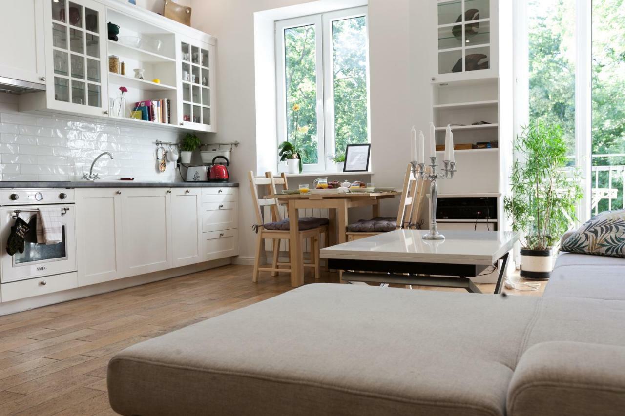 Warsaw Concierge Traveller'S Nest Wspolna Apartment ภายนอก รูปภาพ
